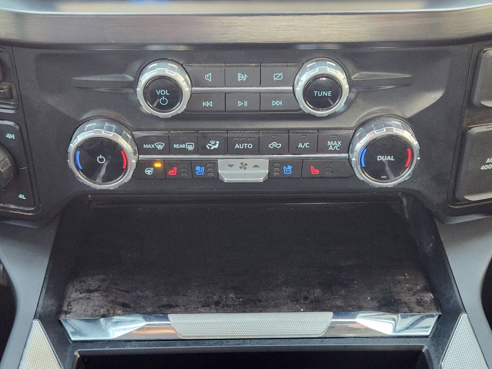 2024 Ford F-350SD Lariat DRW