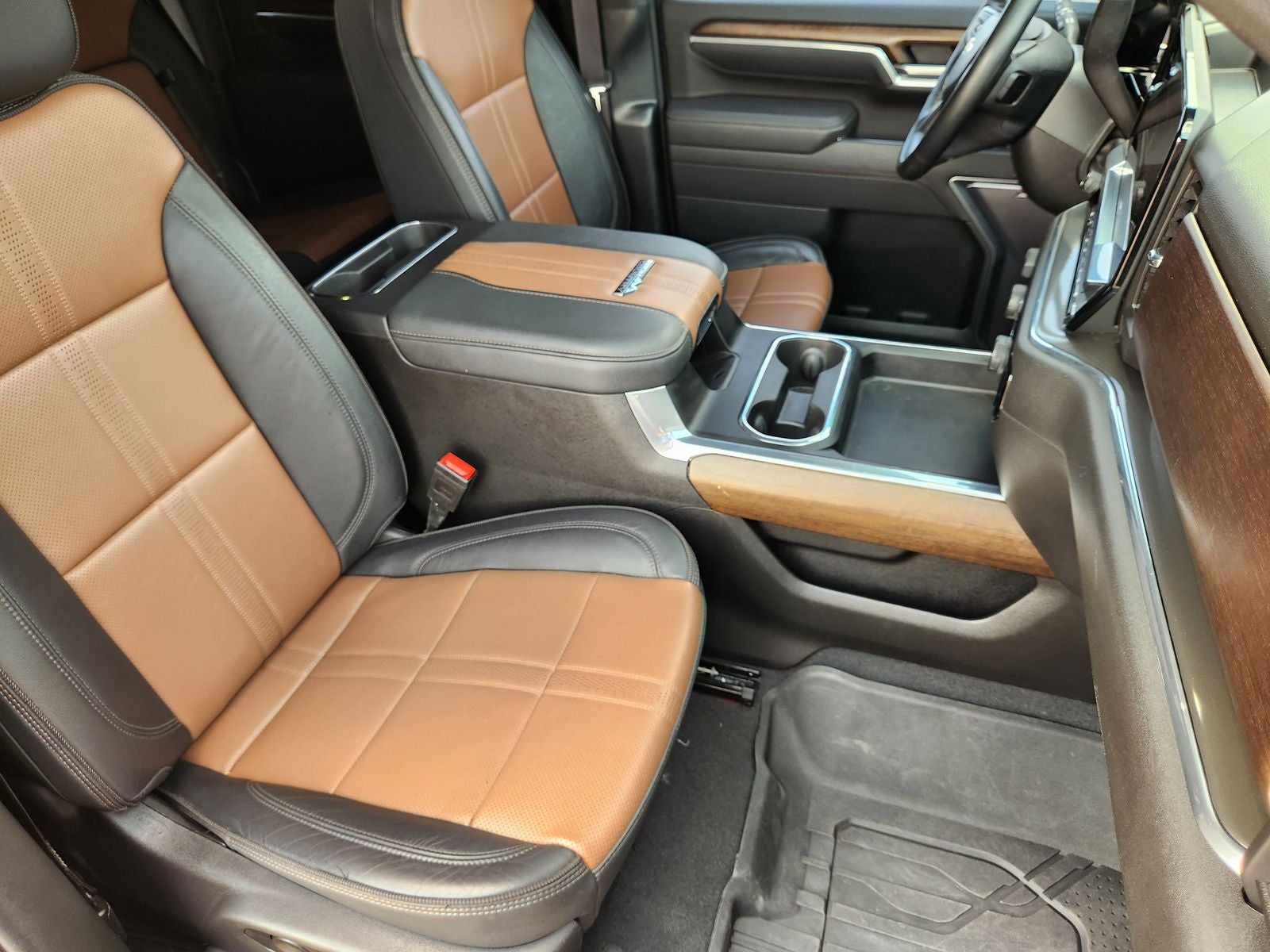 2025 Chevrolet Silverado 3500HD High Country
