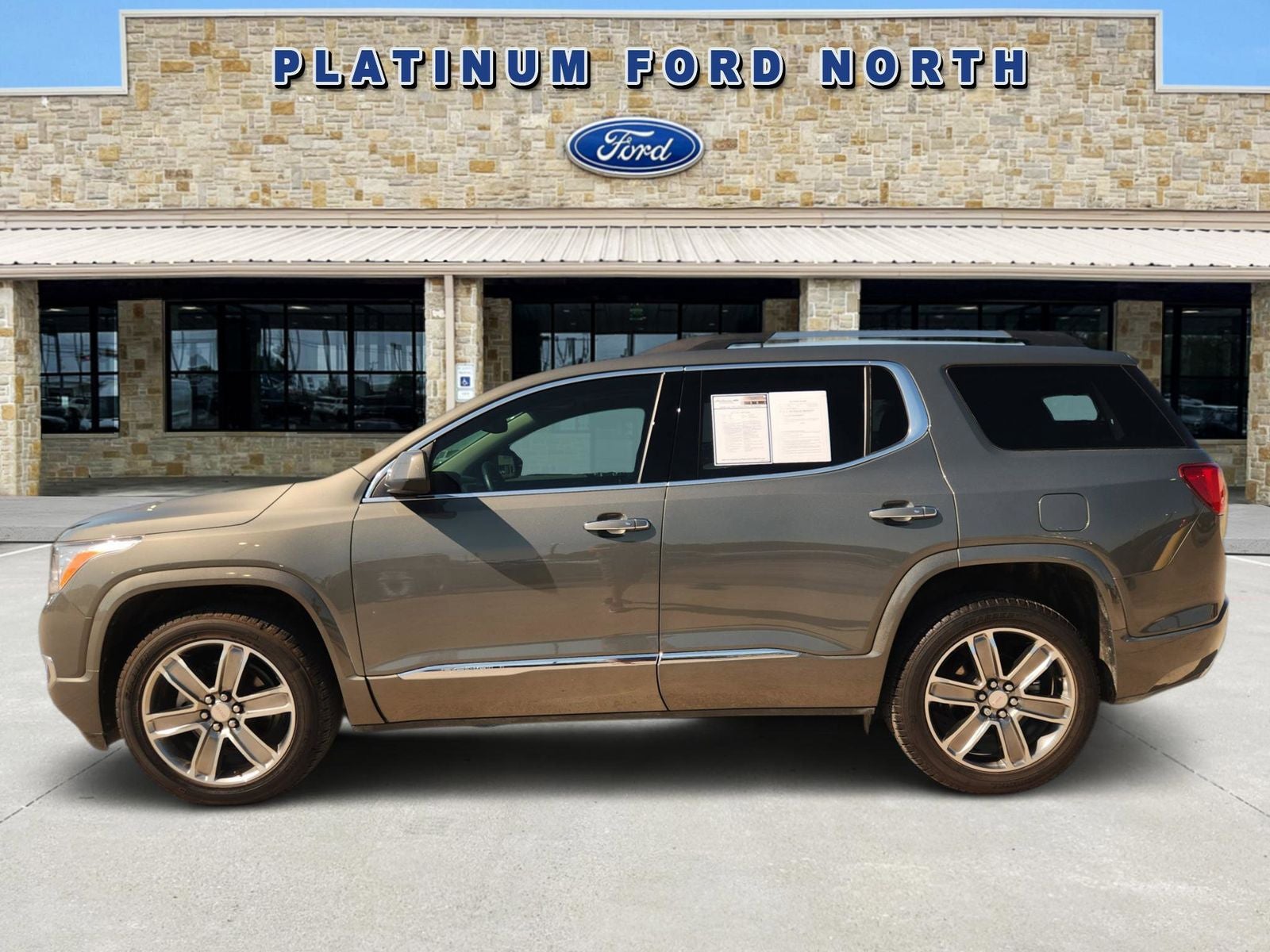 2017 GMC Acadia Denali