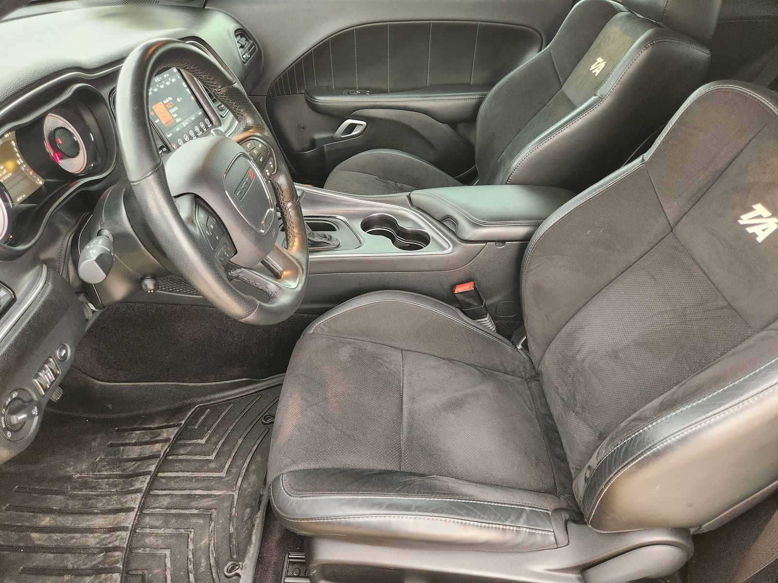 2017 Dodge Challenger R/T T/A 392