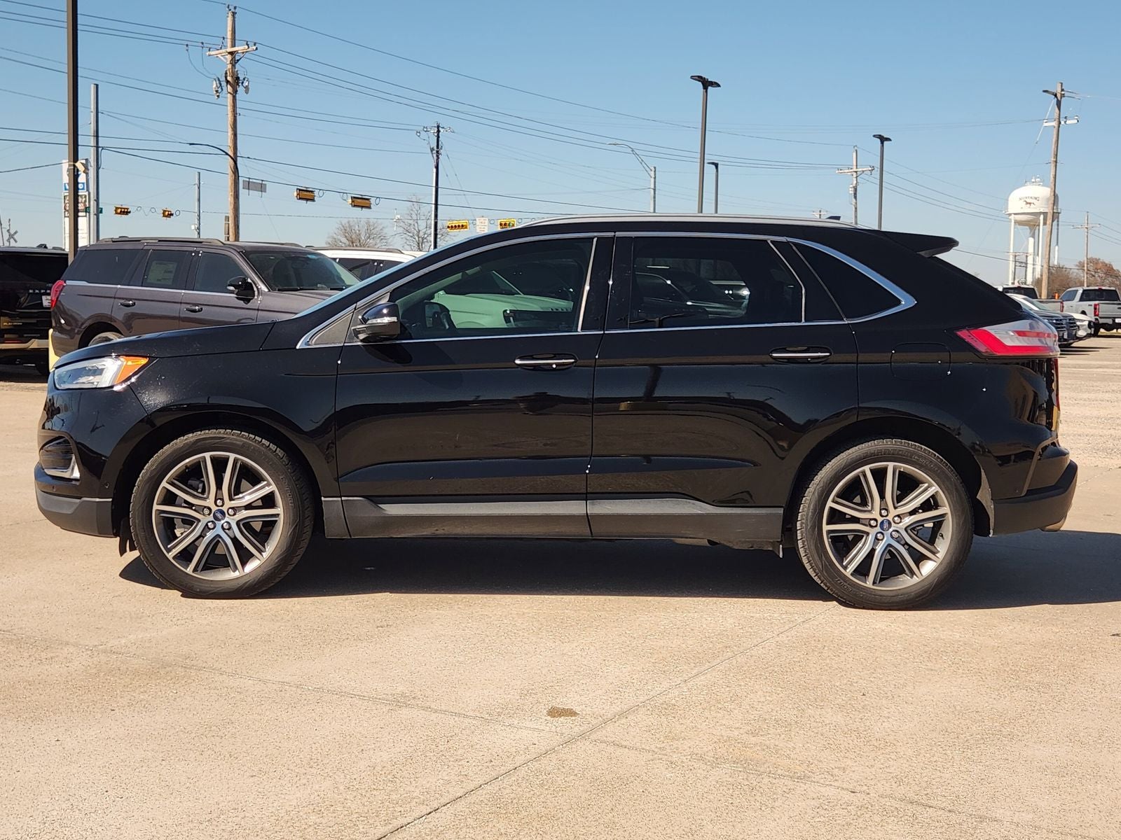 2021 Ford Edge Titanium