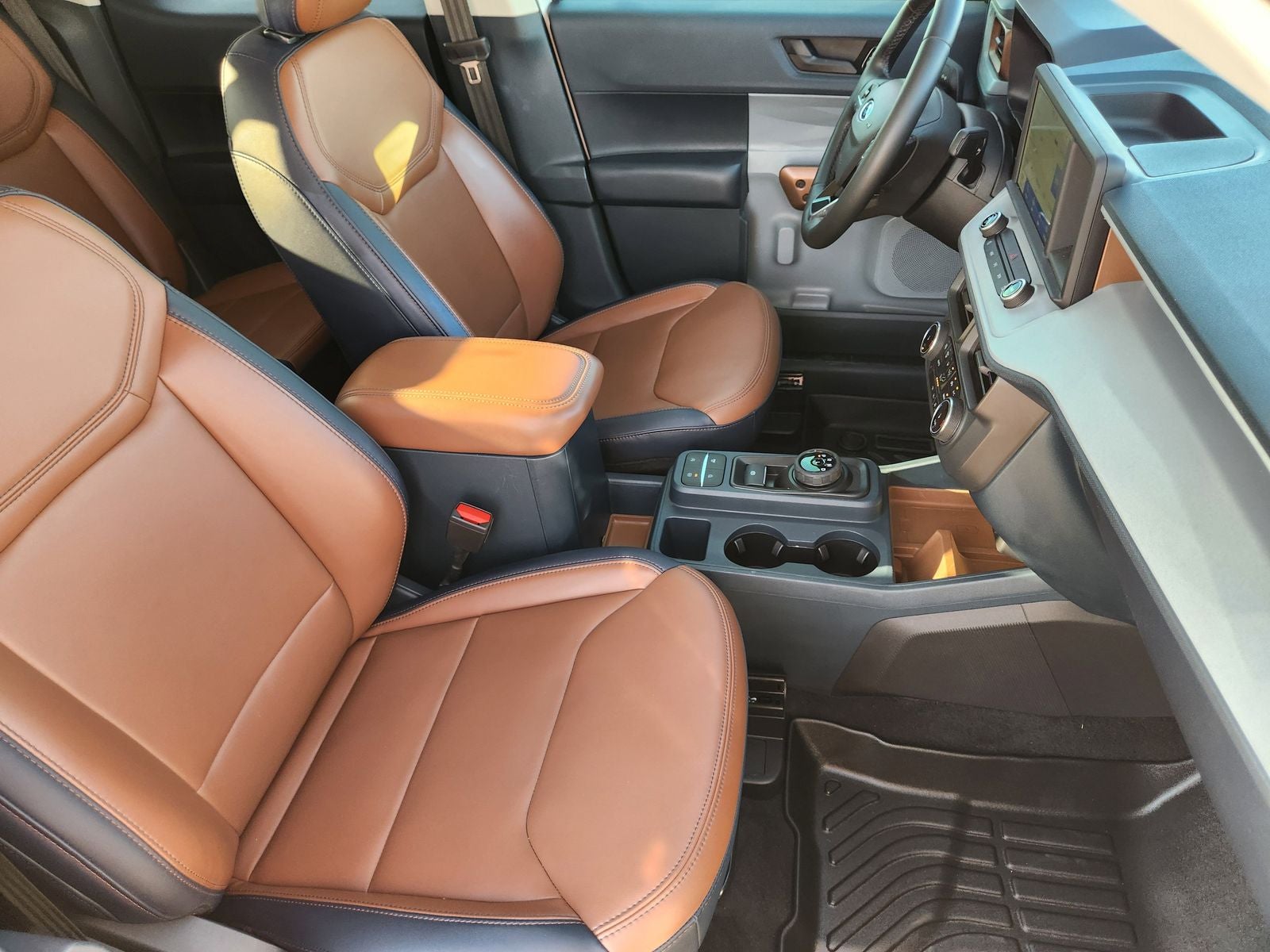 2023 Ford Maverick Lariat