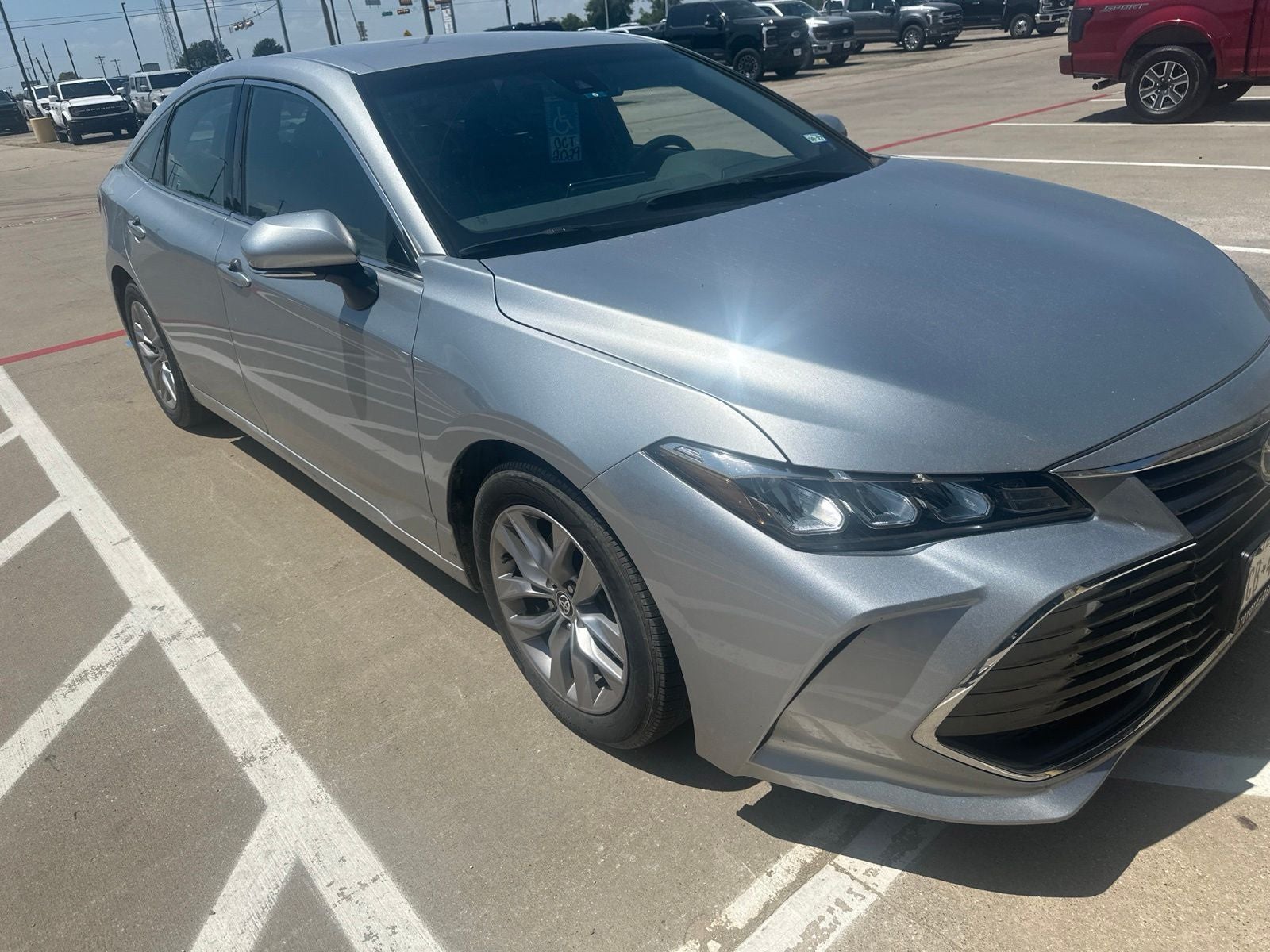 2022 Toyota Avalon XLE