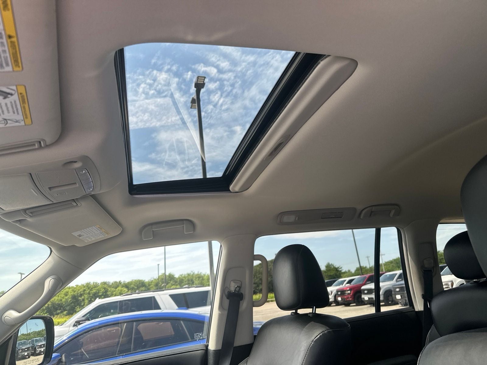 2024 INFINITI QX80 LUXE
