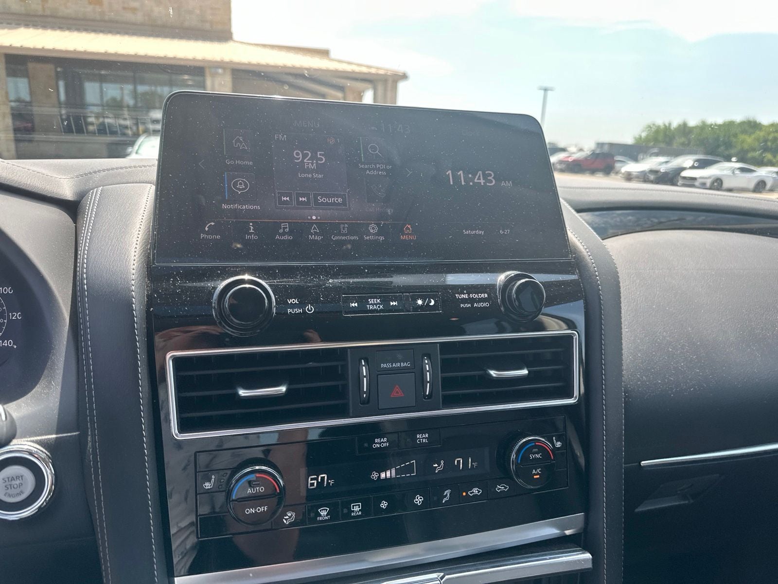 2024 INFINITI QX80 LUXE