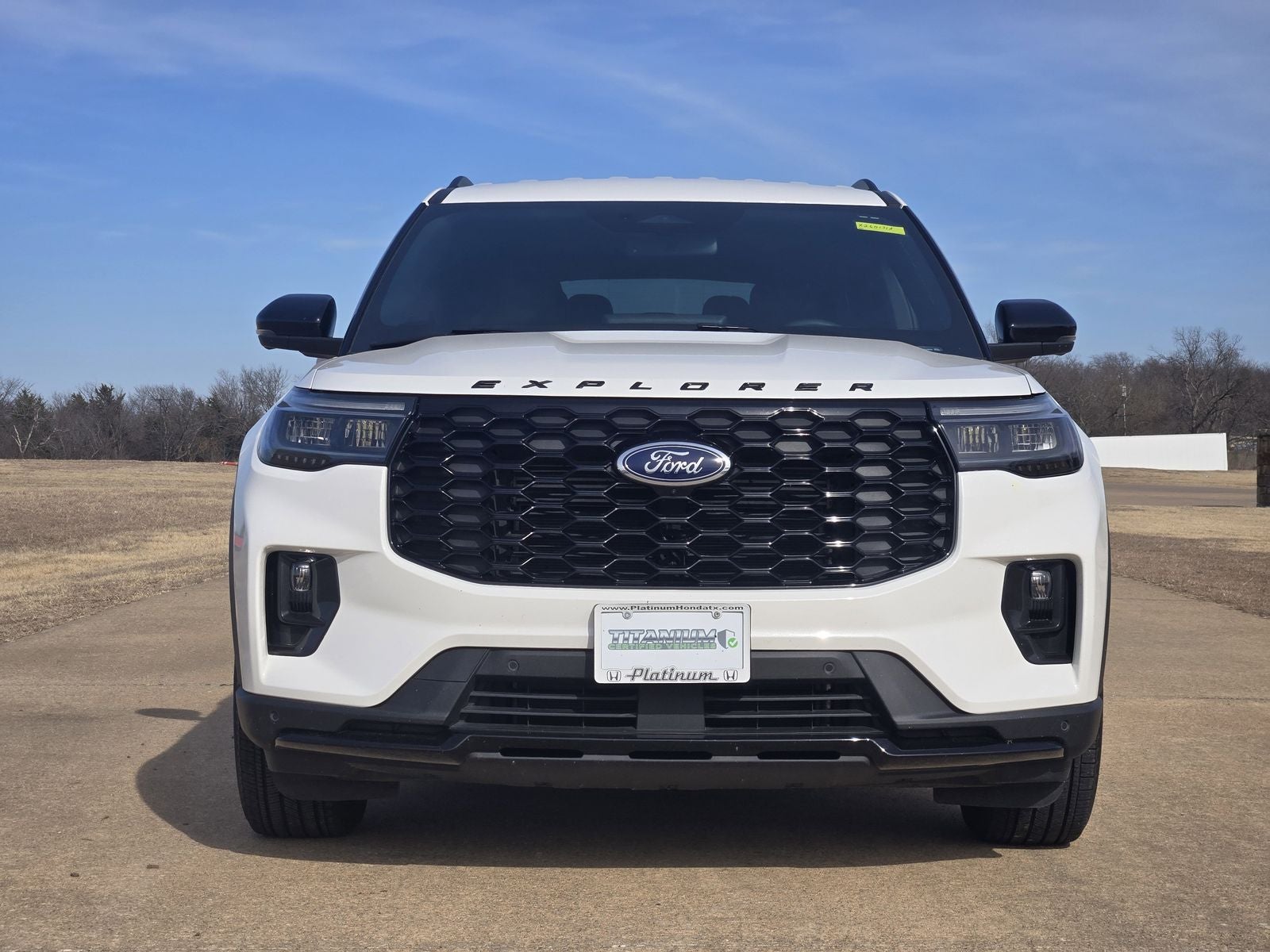2025 Ford Explorer ST-Line