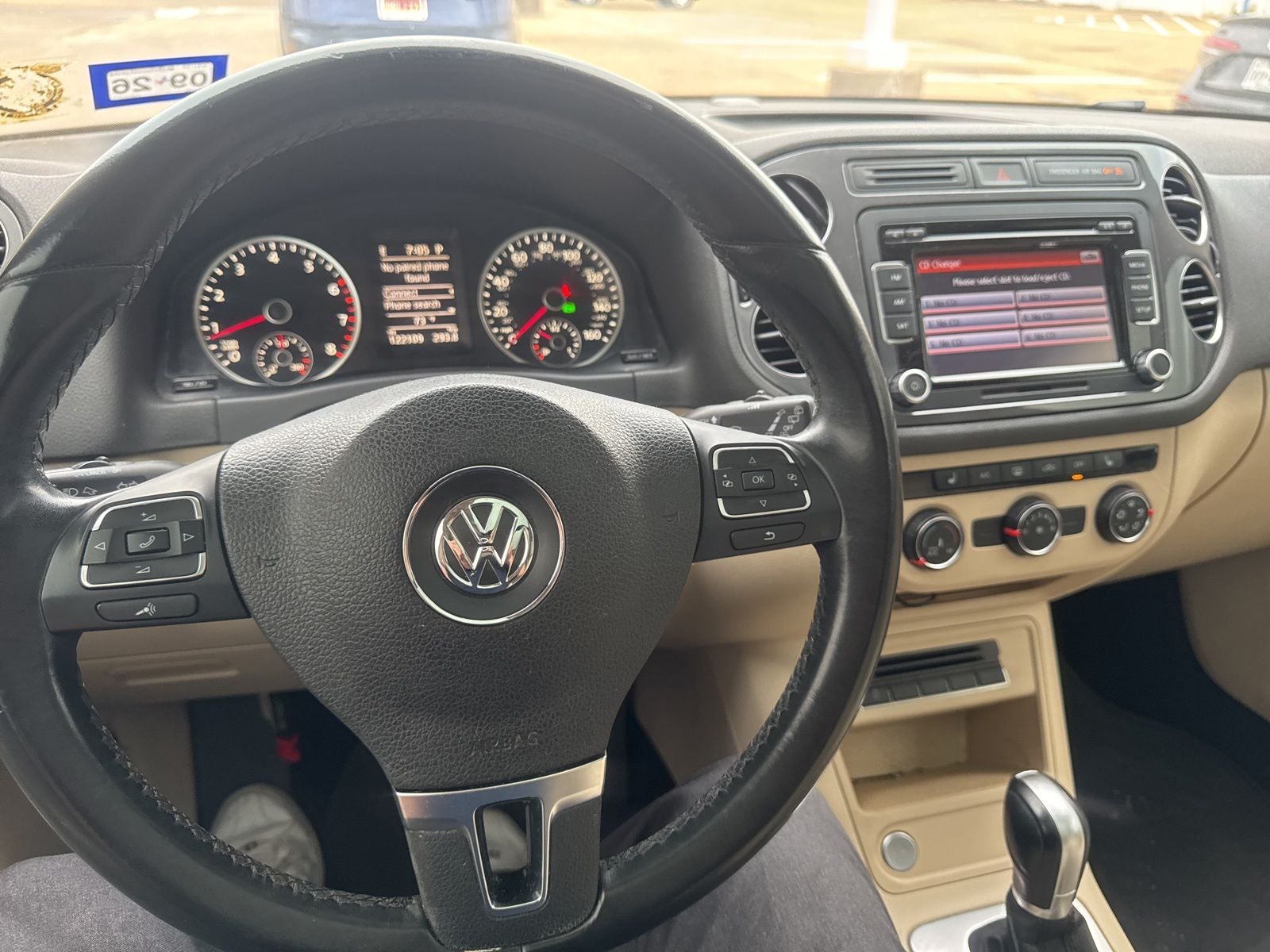 2015 Volkswagen Tiguan Base