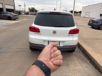 2015 Volkswagen Tiguan Base