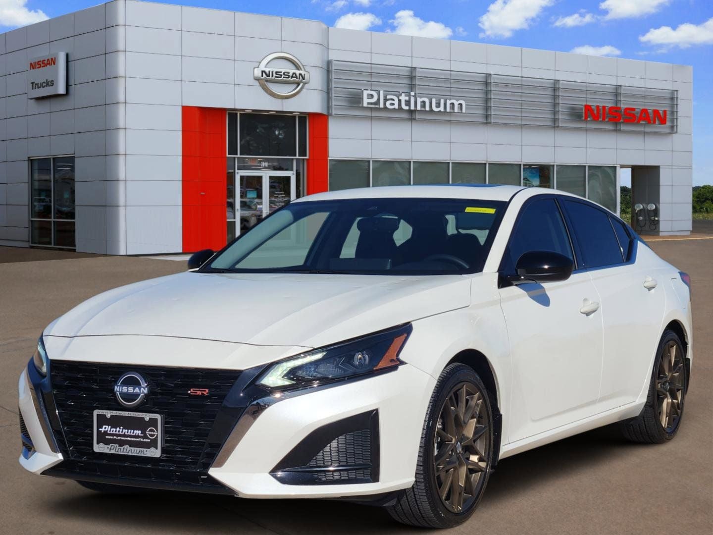 2025 Nissan Altima 2.5 SR