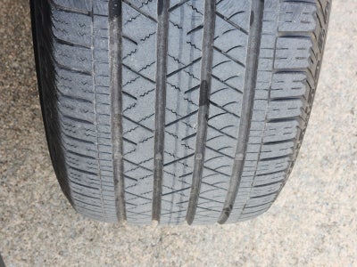 2025 Volkswagen Atlas Cross Sport 2.0T SEL R-Line Black