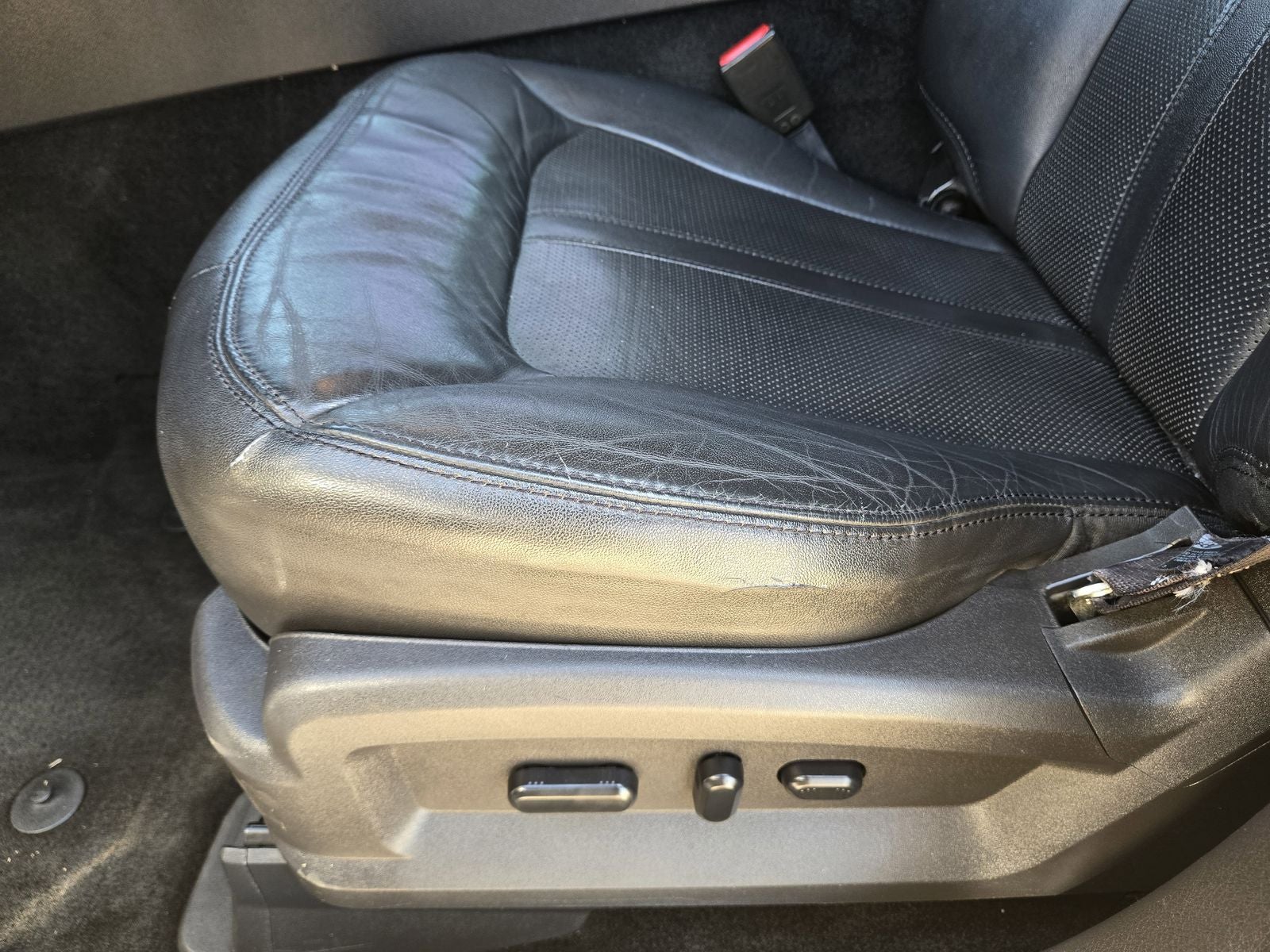 2013 Lincoln MKX Base