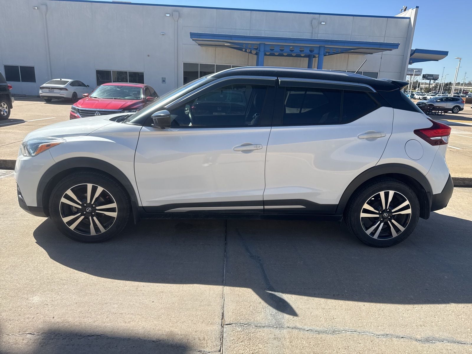 2019 Nissan Kicks SR