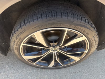 2024 Volkswagen Tiguan 2.0T SEL R-Line