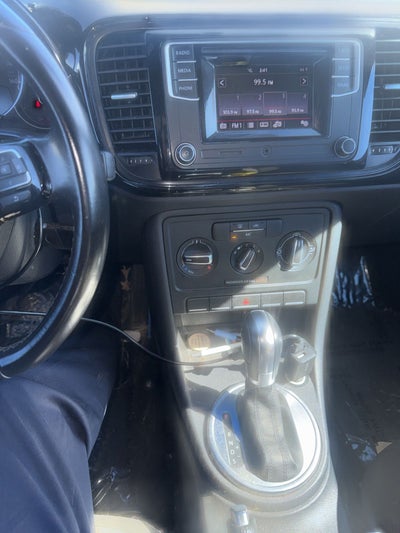 2019 Volkswagen Beetle 2.0T S