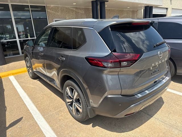2023 Nissan Rogue SL