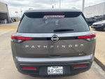 2023 Nissan Pathfinder SV