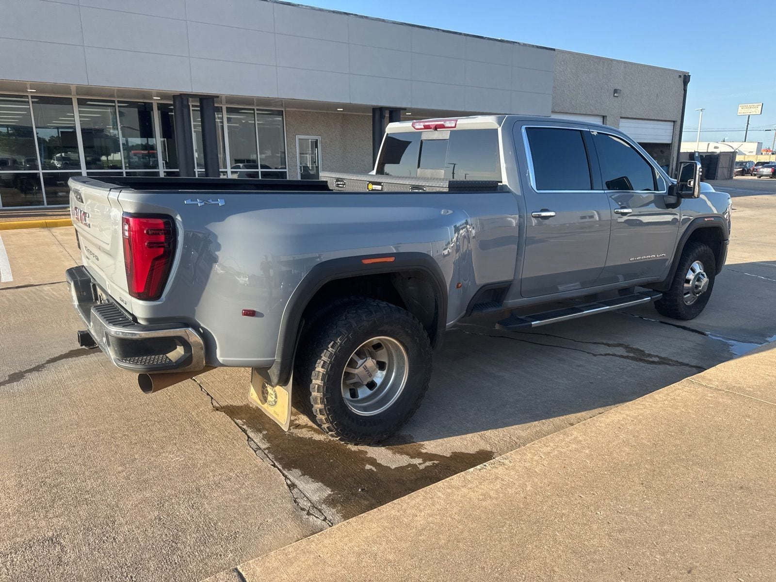 2024 GMC Sierra 3500HD SLT