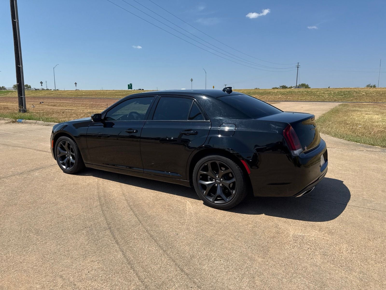 2023 Chrysler 300 S