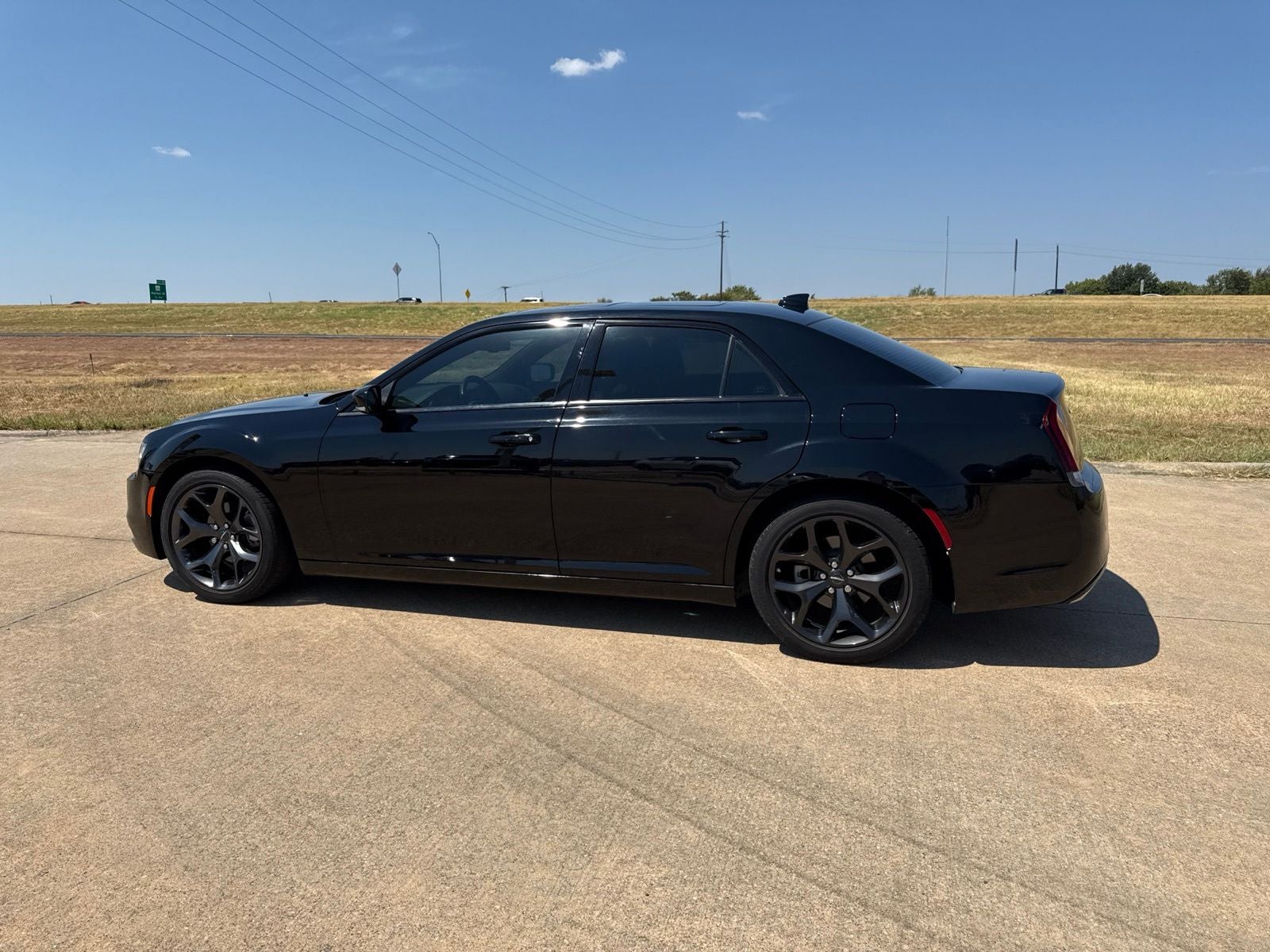 2023 Chrysler 300 S