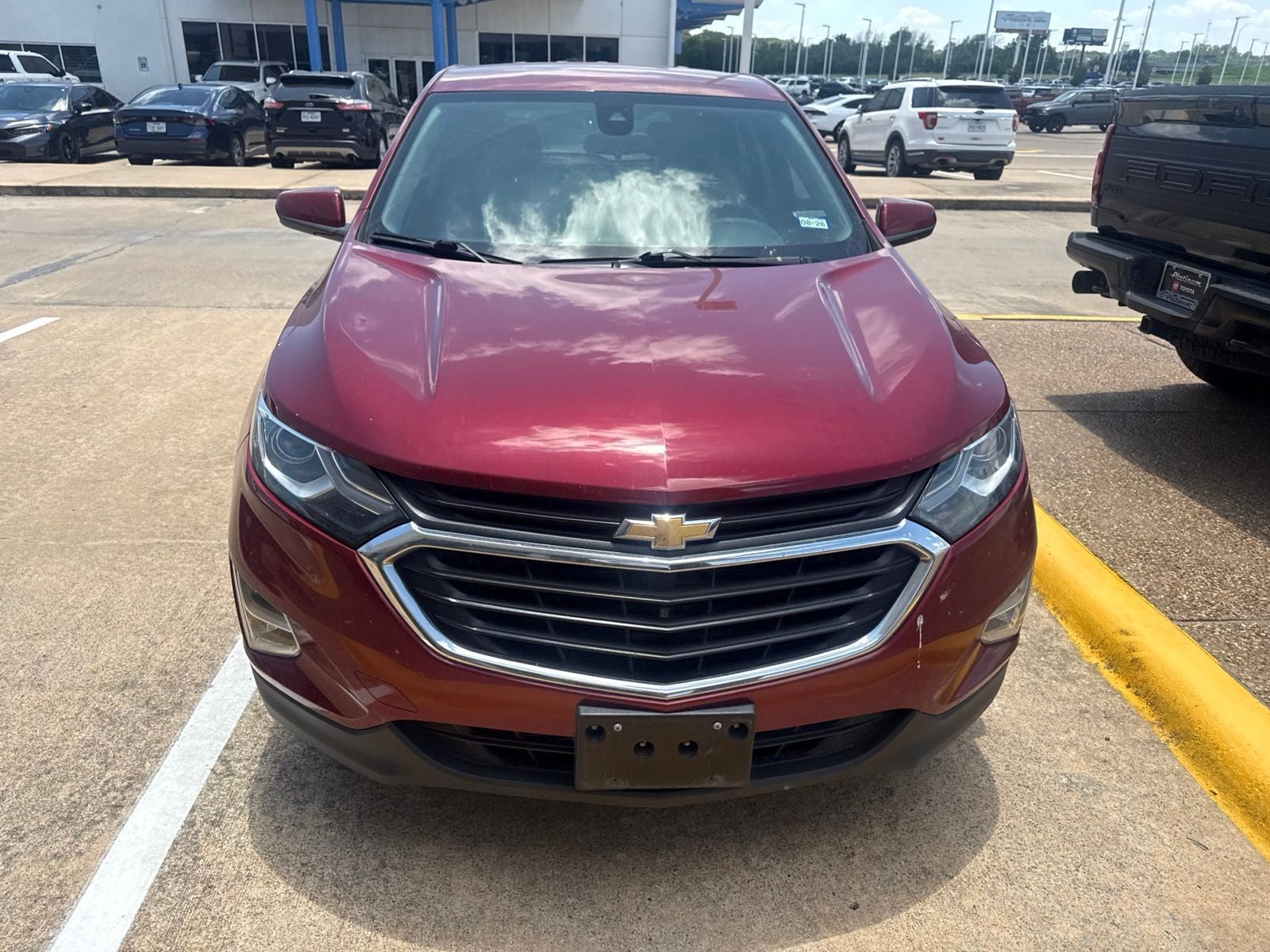Used 2020 Chevrolet Equinox LT with VIN 2GNAXKEV7L6258809 for sale in Denison, TX