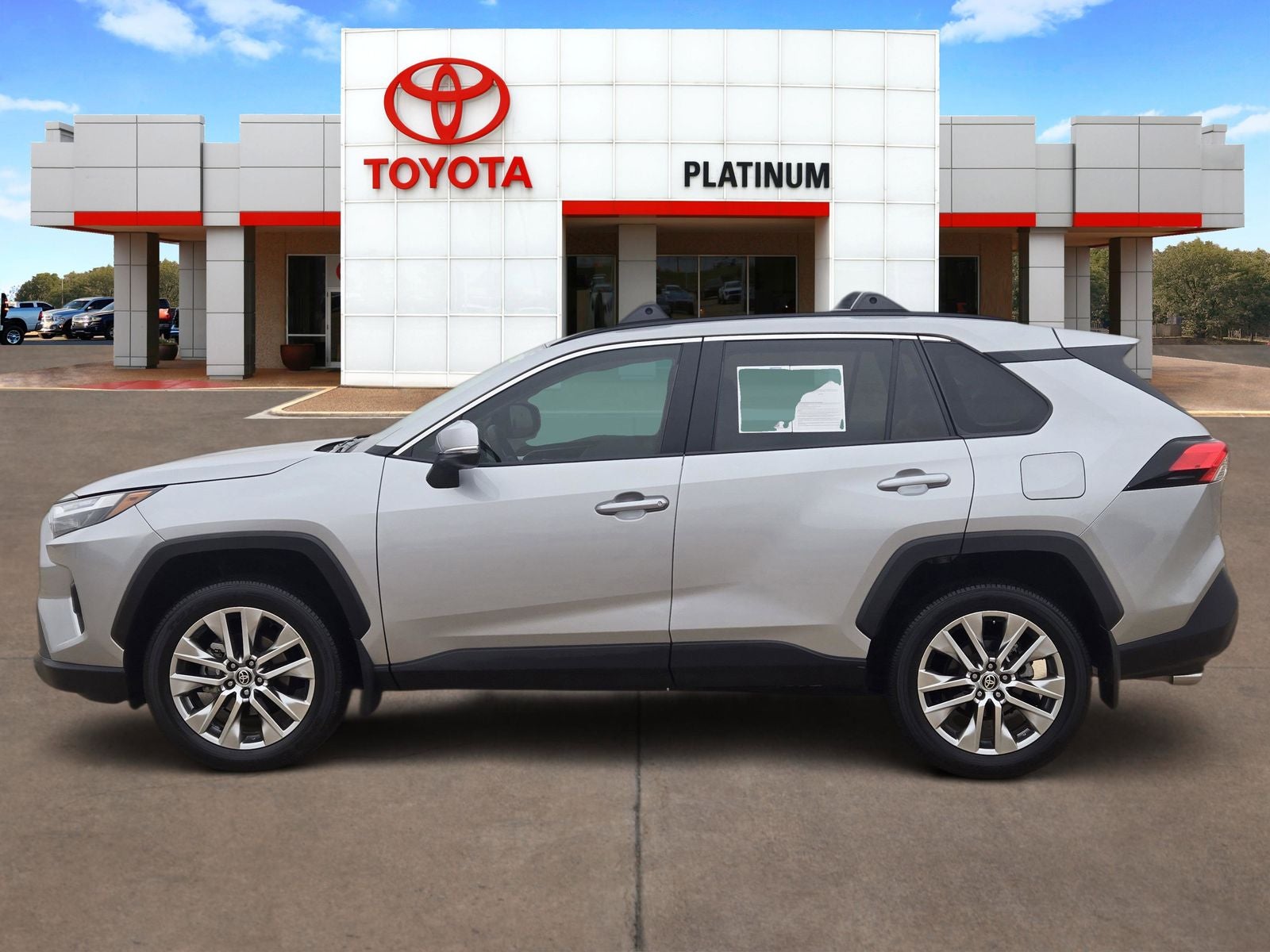 2023 Toyota RAV4 XLE Premium