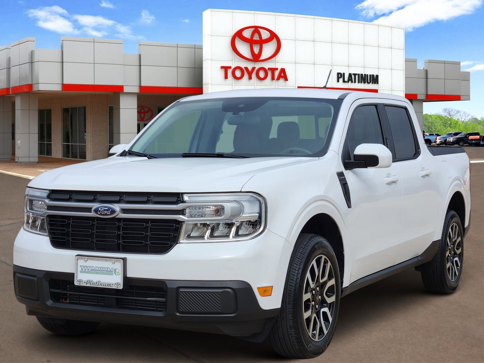 2023 Ford Maverick Lariat