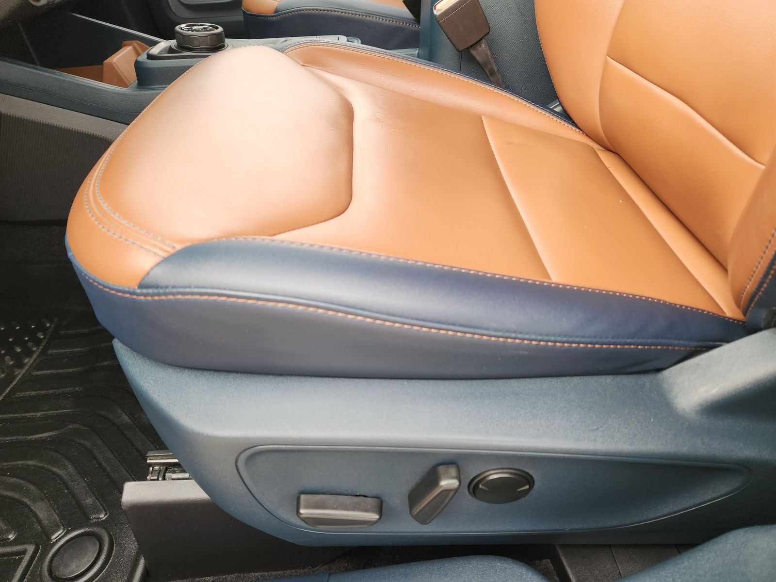 2023 Ford Maverick Lariat