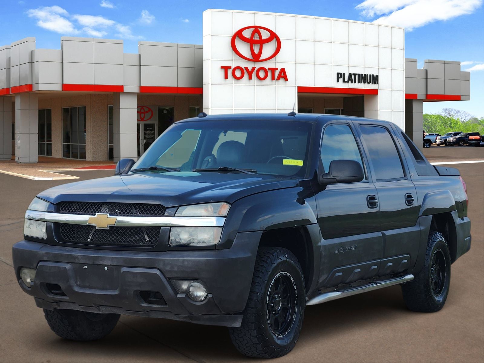 Used 2005 Chevrolet Avalanche Base with VIN 3GNEK12Z25G207310 for sale in Denison, TX