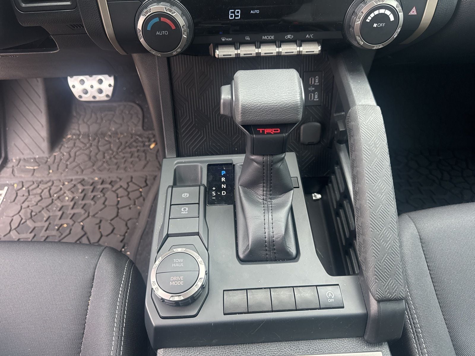 2025 Toyota Tacoma TRD Sport