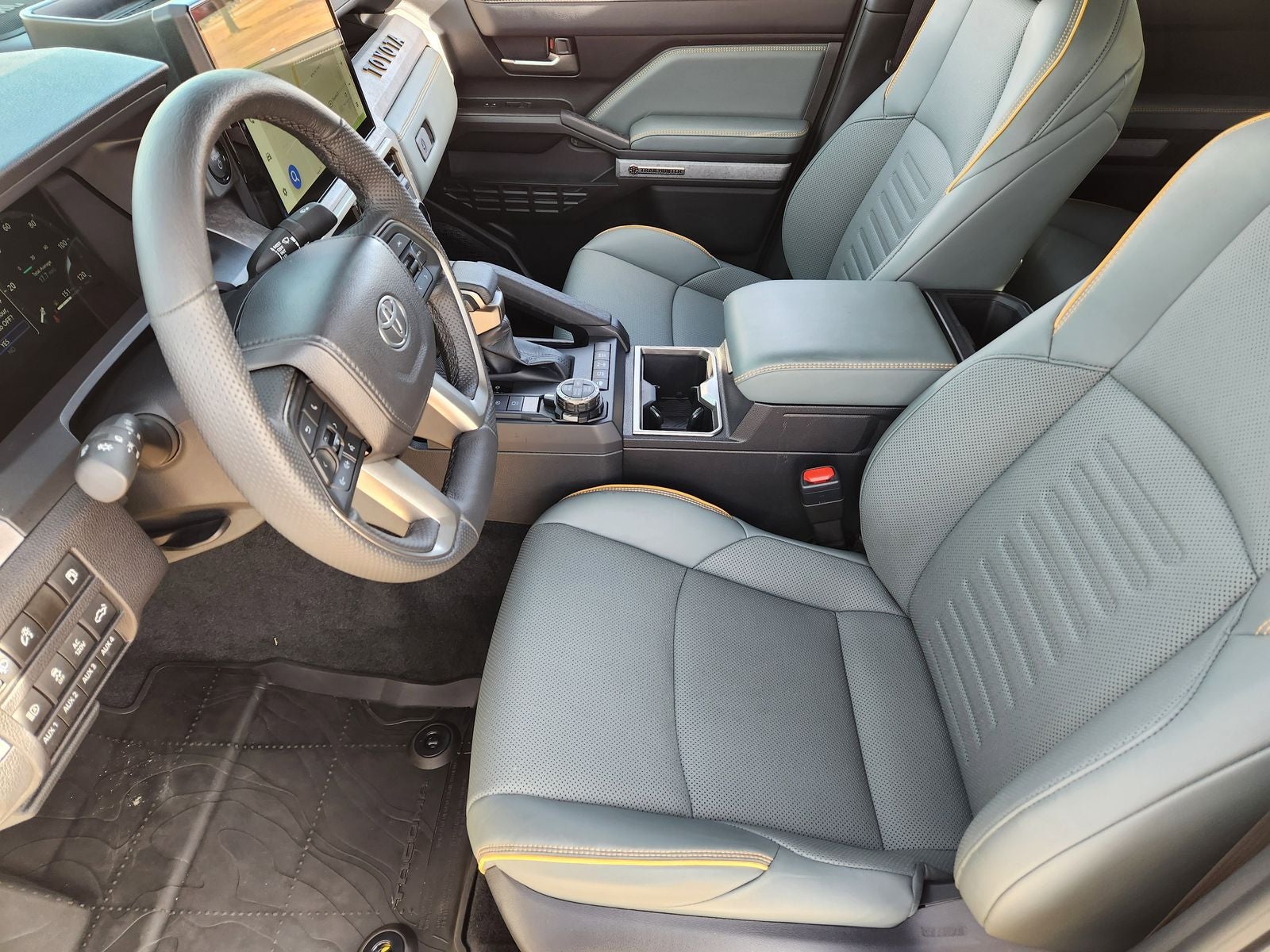 2025 Toyota Tacoma 4WD Trailhunter