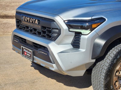 2025 Toyota Tacoma 4WD Trailhunter