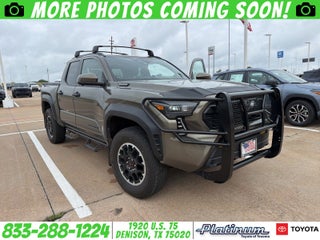 2025 Toyota Tacoma Hybrid TRD Off Road