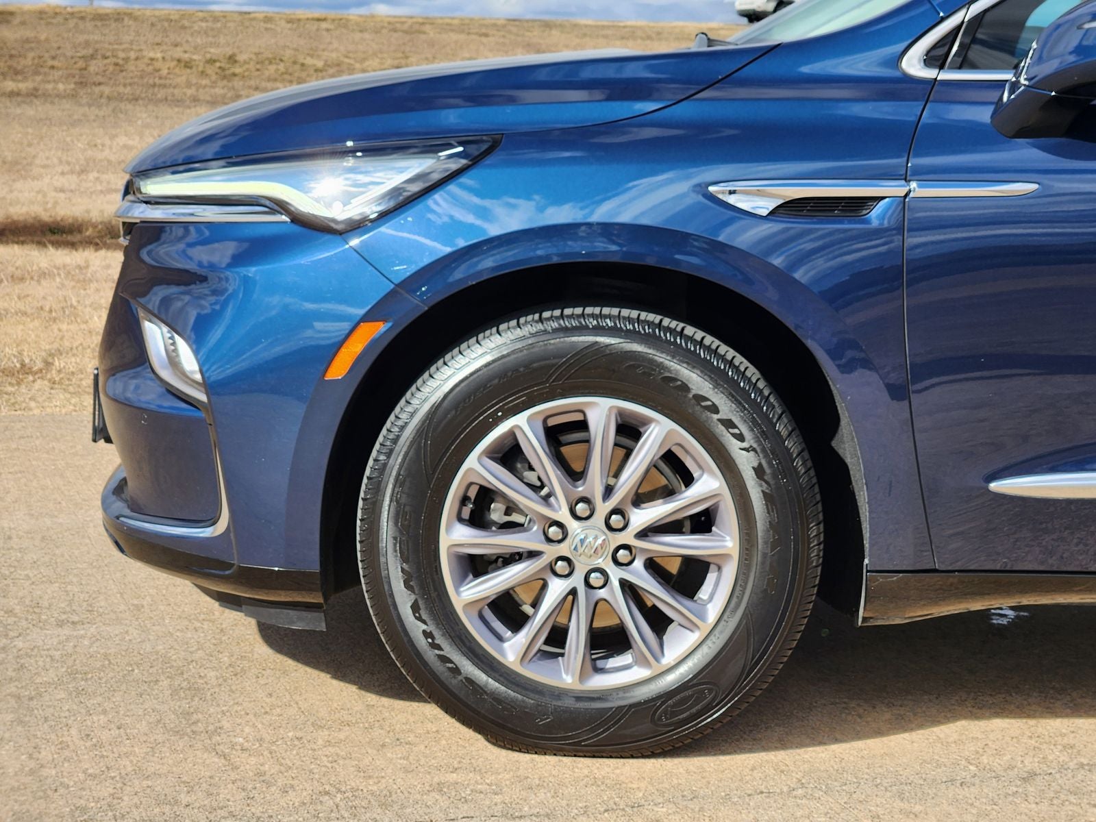 2024 Buick Enclave Essence