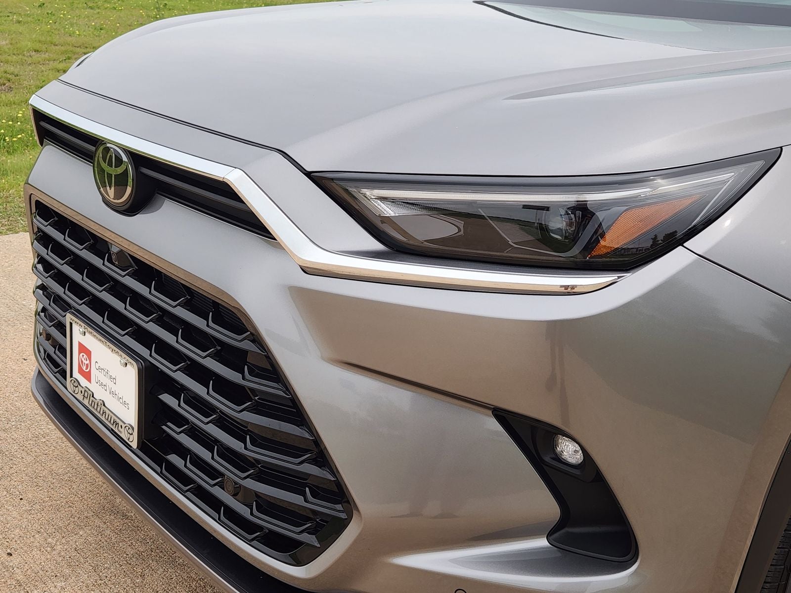 2025 Toyota Grand Highlander Platinum