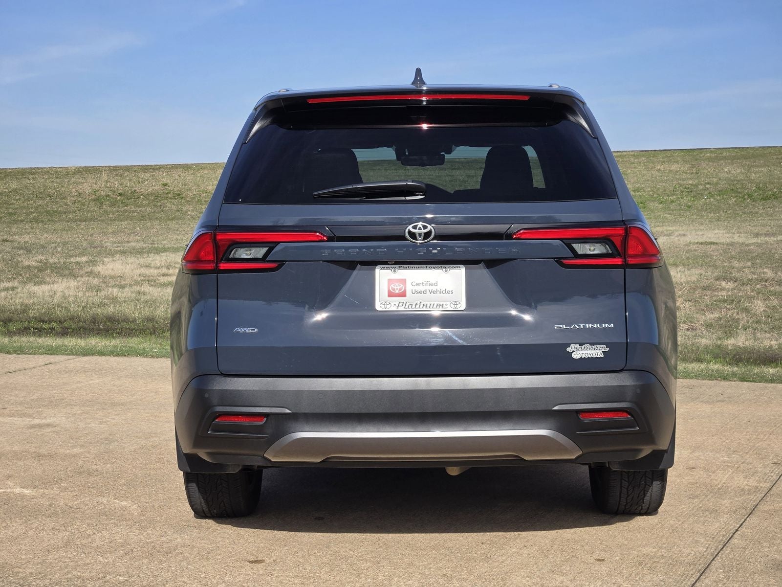 2024 Toyota Grand Highlander Platinum