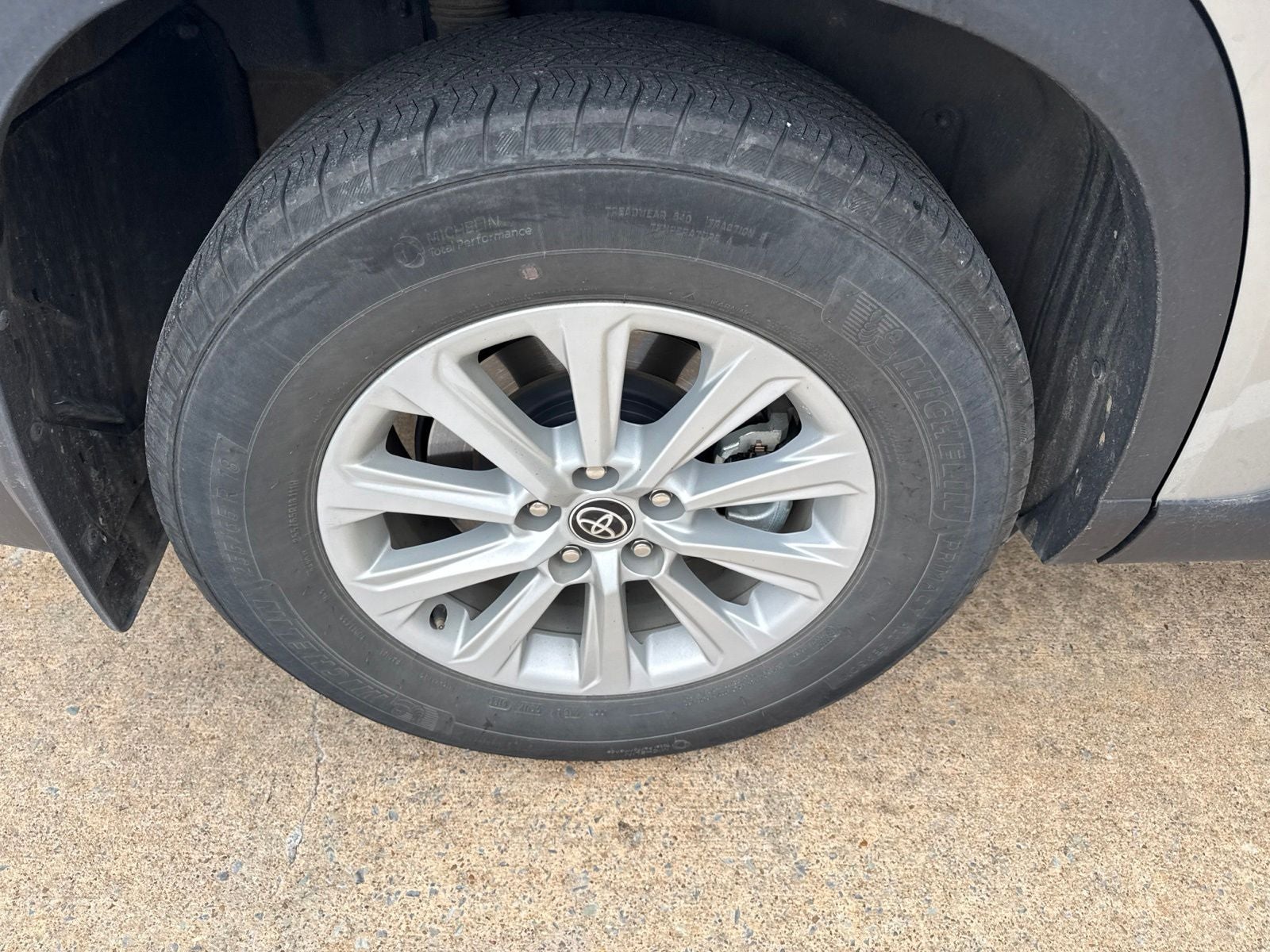 2024 Toyota Grand Highlander Hybrid XLE