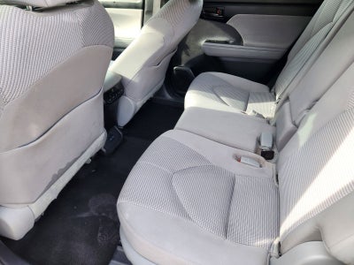 2022 Toyota Highlander L