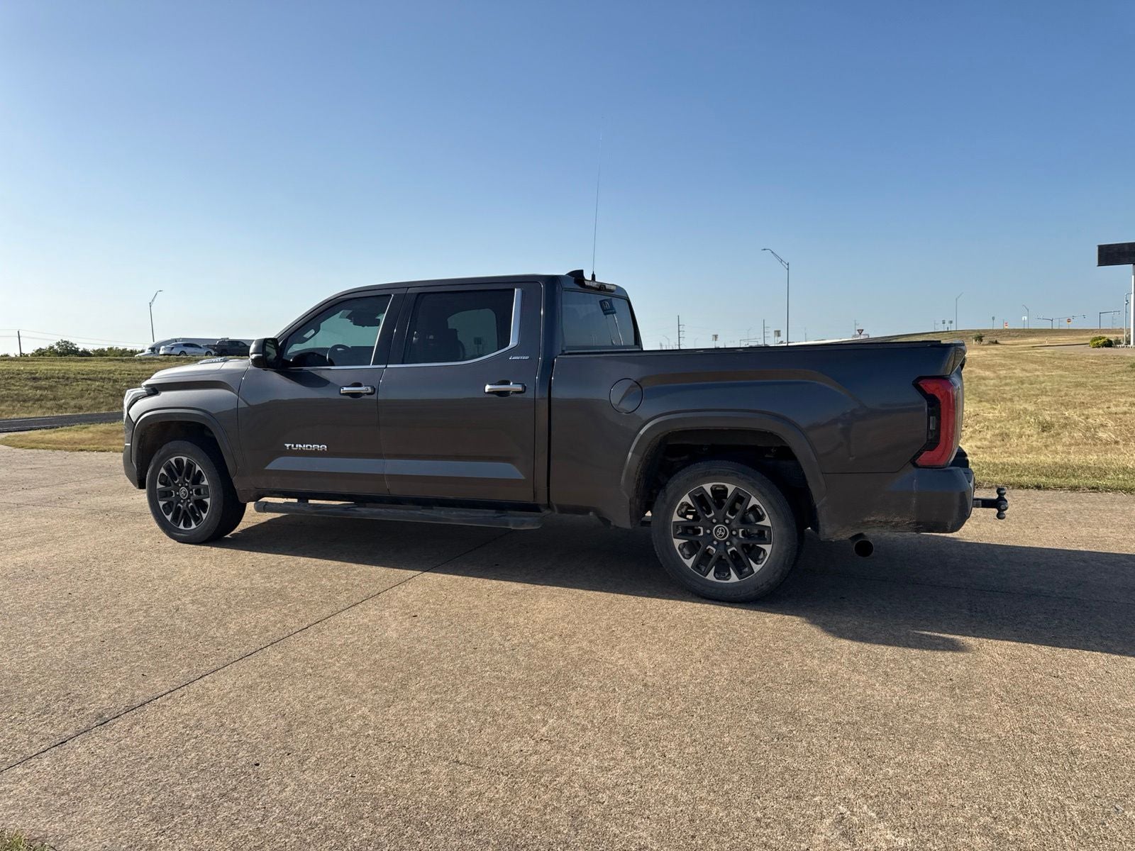 2022 Toyota Tundra Hybrid Limited