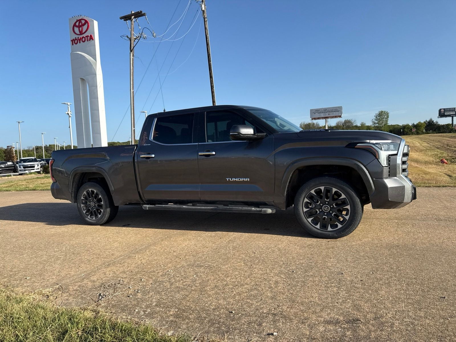 2022 Toyota Tundra Hybrid Limited