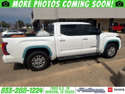 2024 Toyota Tundra 4WD SR5