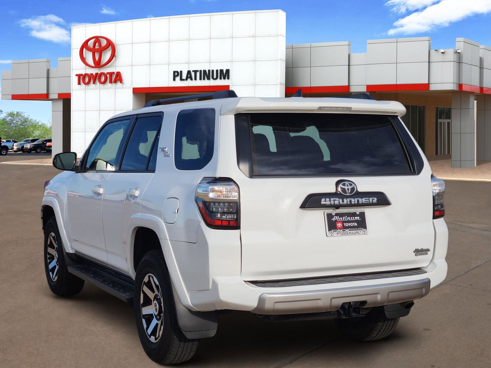 2024 Toyota 4Runner TRD Off-Road