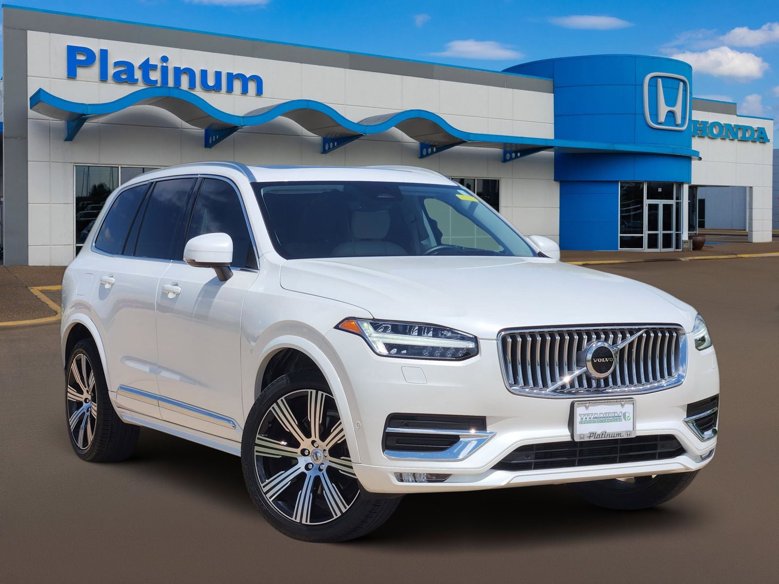 2023 Volvo XC90