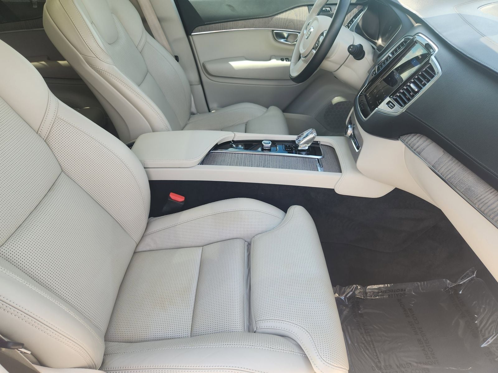 2023 Volvo XC90 Ultimate - Photo 17