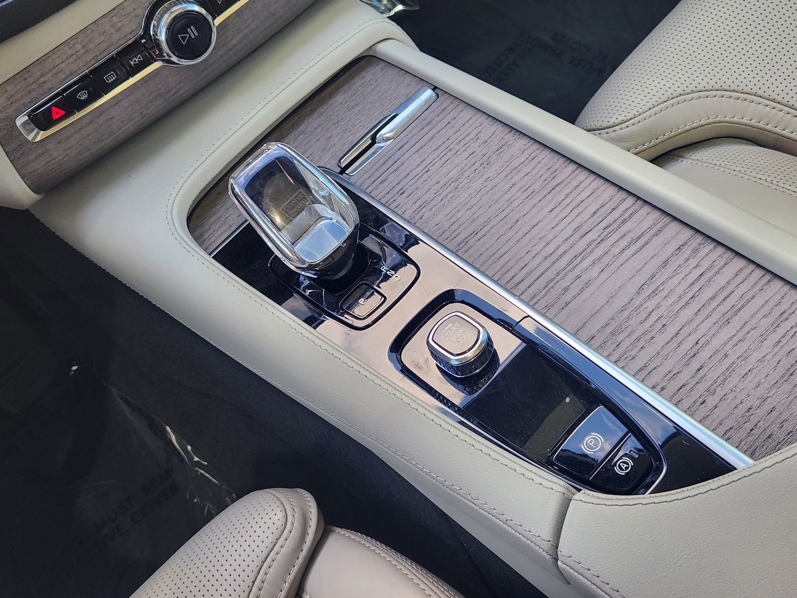 2023 Volvo XC90 Ultimate - Photo 24