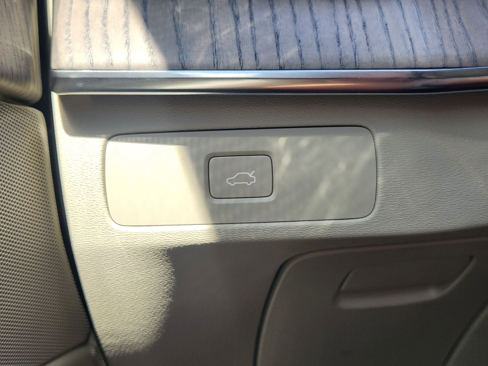 2023 Volvo XC90 Ultimate - Photo 26