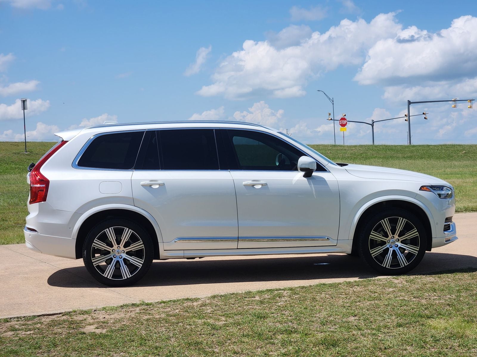 2023 Volvo XC90 Ultimate - Photo 7