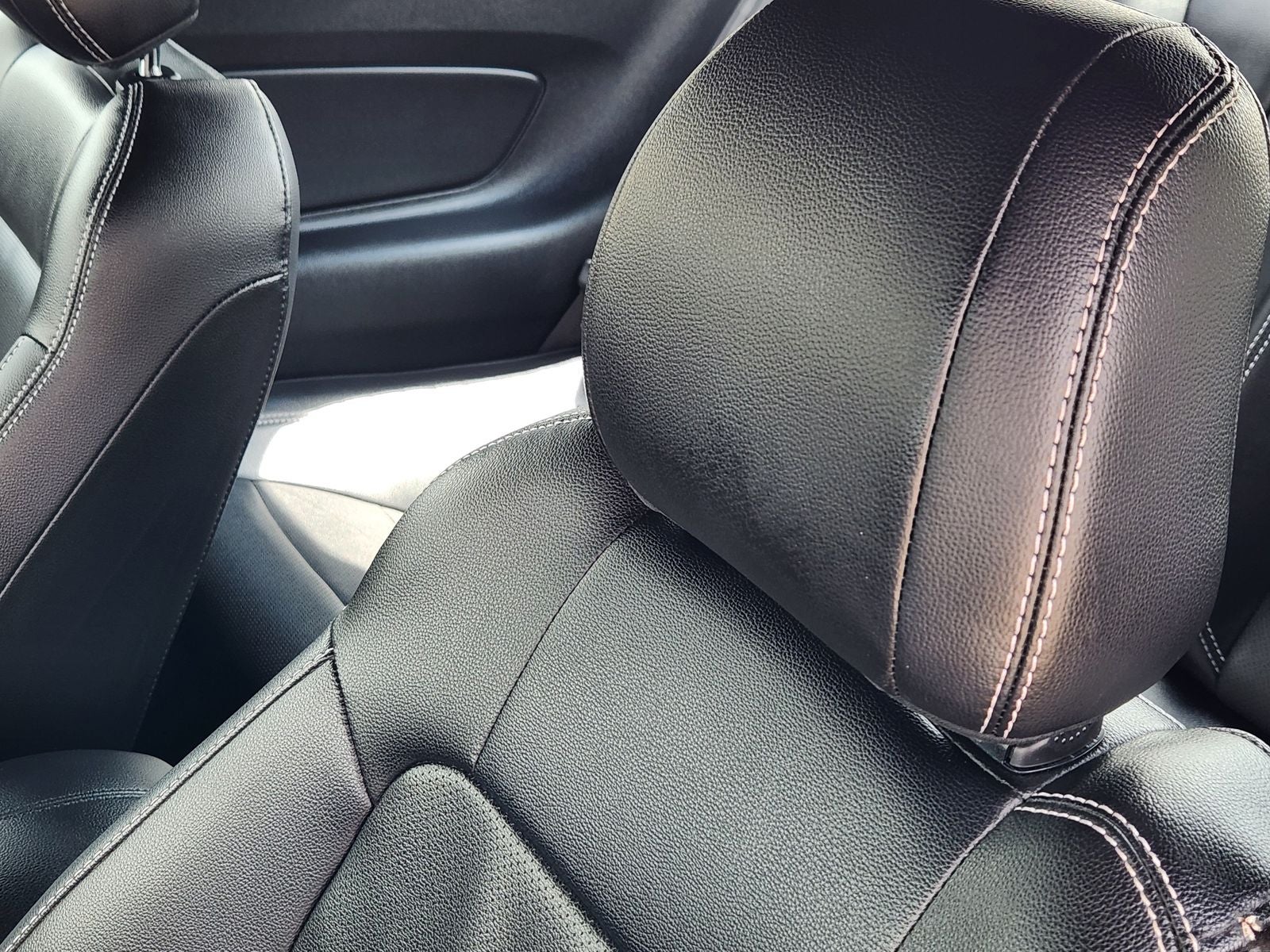 2021 Ford Mustang EcoBoost Premium