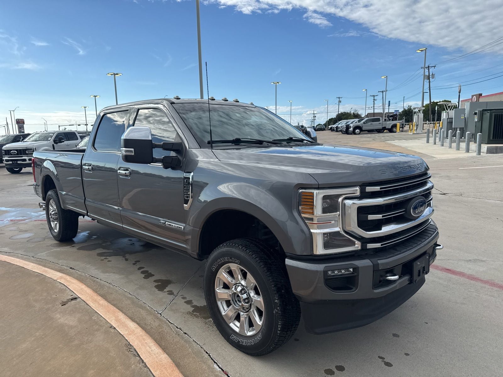 2022 Ford F-350SD Platinum
