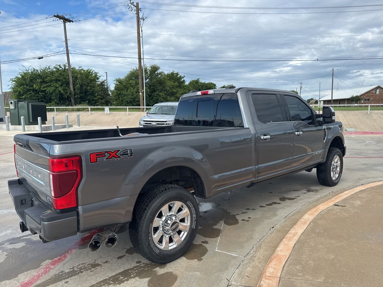 2022 Ford F-350SD Platinum