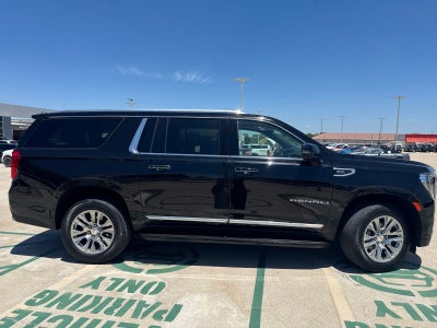 2022 GMC Yukon XL Denali